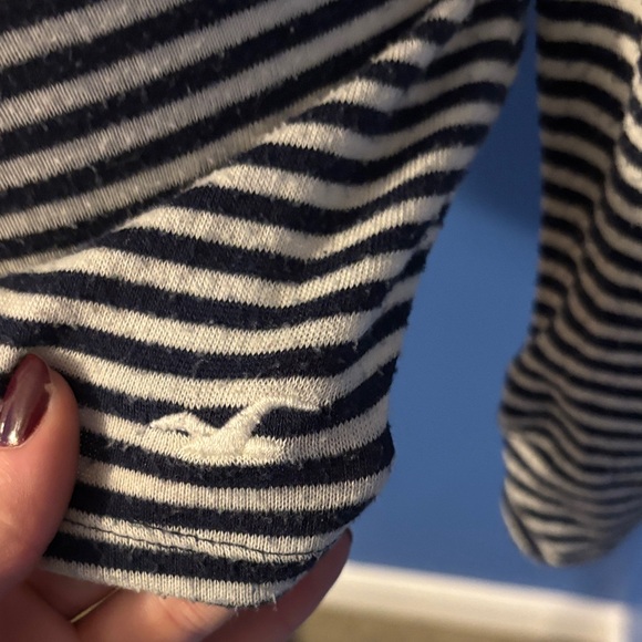 Hollister Navy and White Striped Long Sleeve Top - Picture 4 of 7
